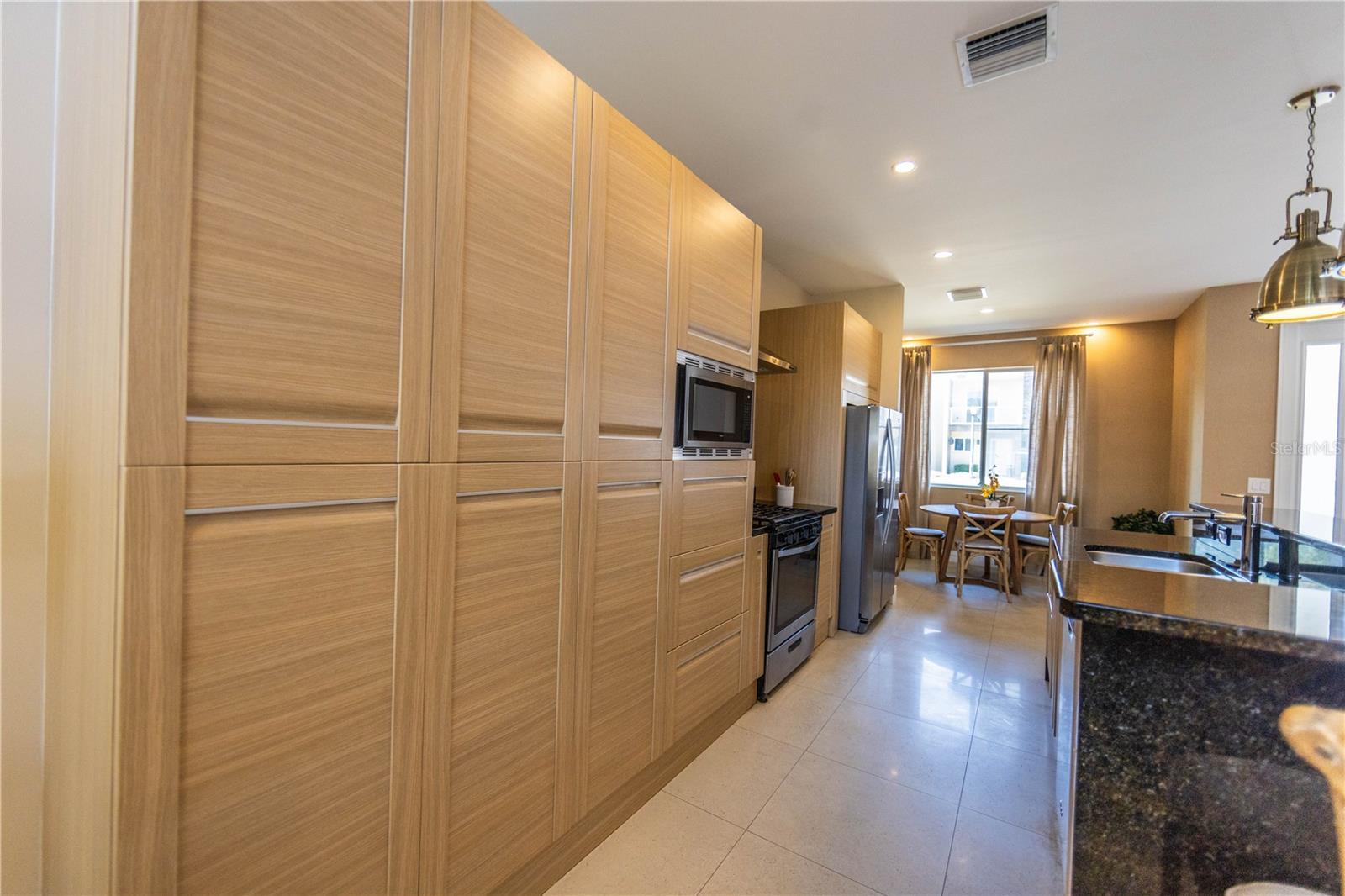 Image 10 of 48 For 7627 Recife Drive