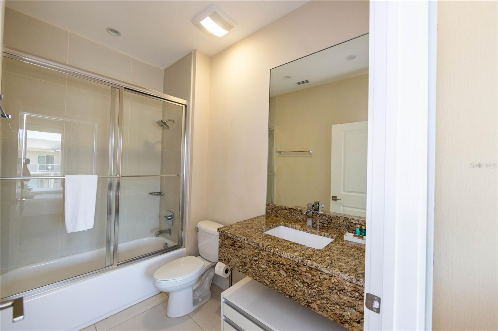 Image 39 of 48 For 7627 Recife Drive