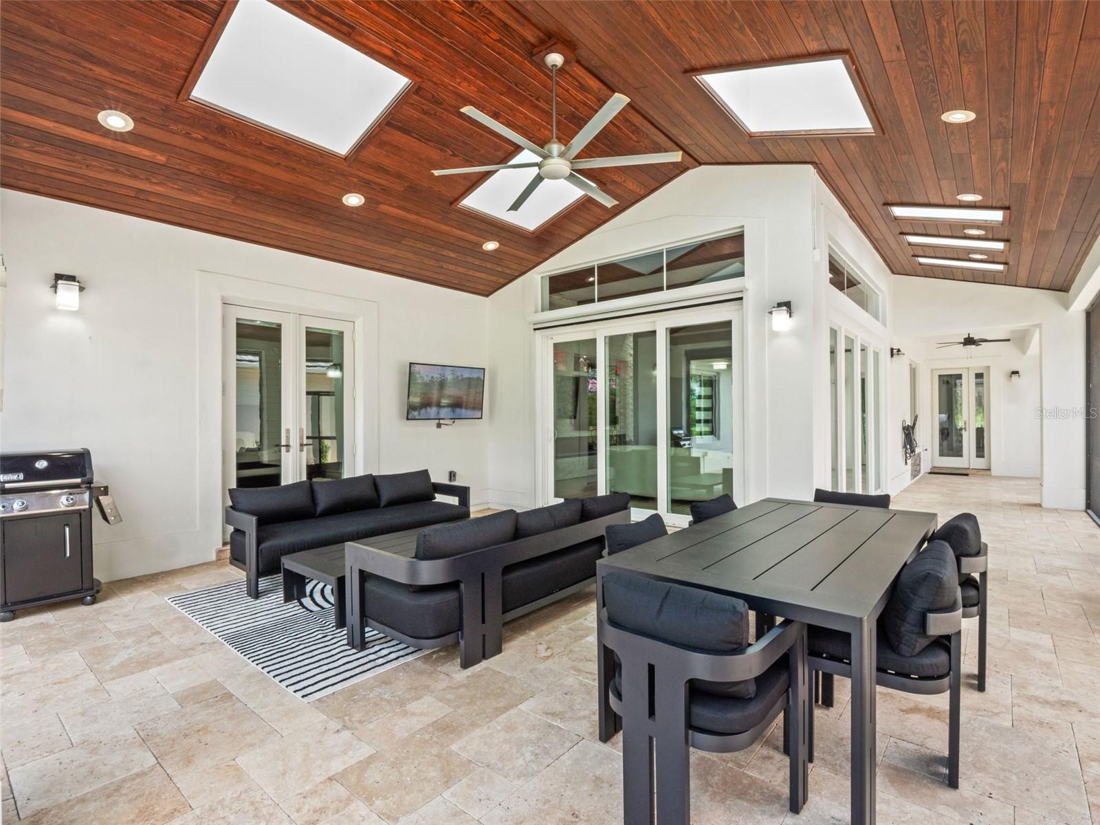Image 31 of 47 For 10238 Chiltern Garden Drive
