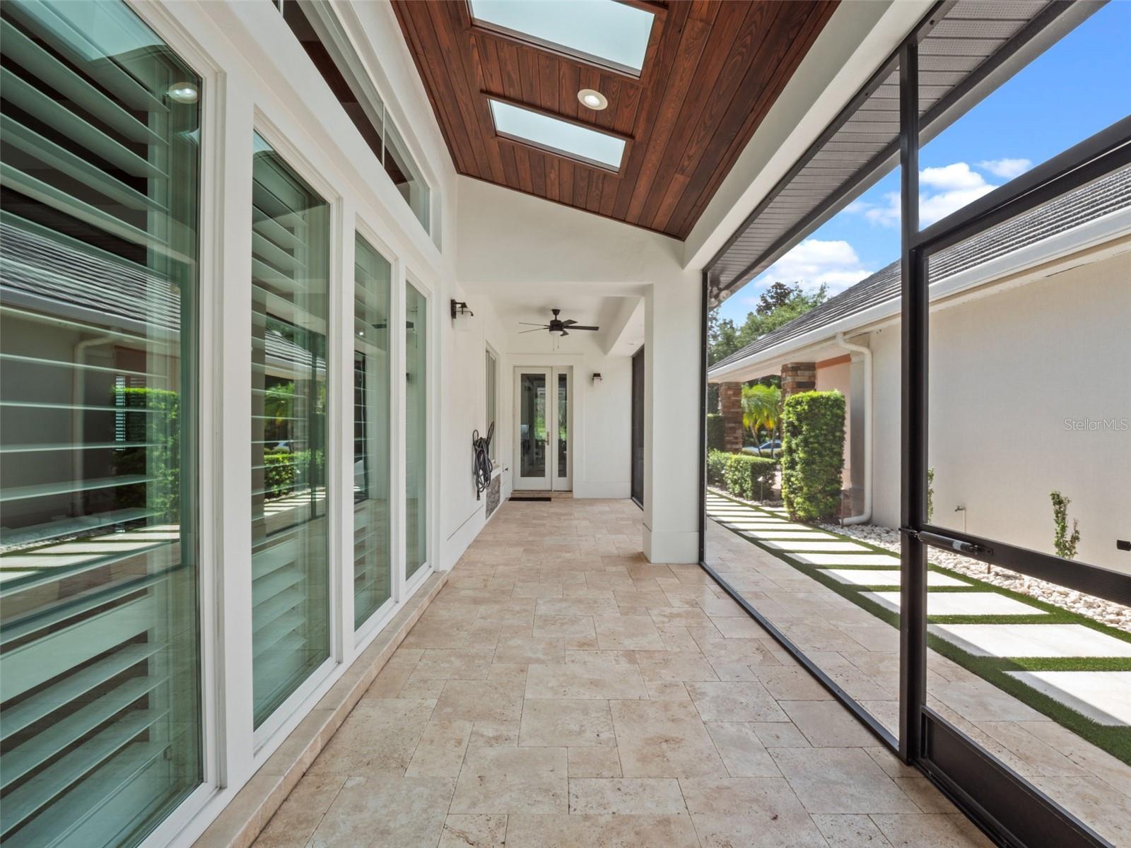 Image 32 of 47 For 10238 Chiltern Garden Drive