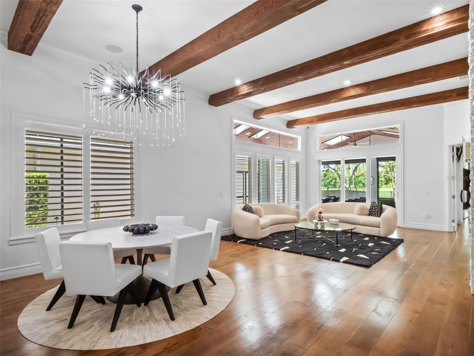 Image 8 of 47 For 10238 Chiltern Garden Drive