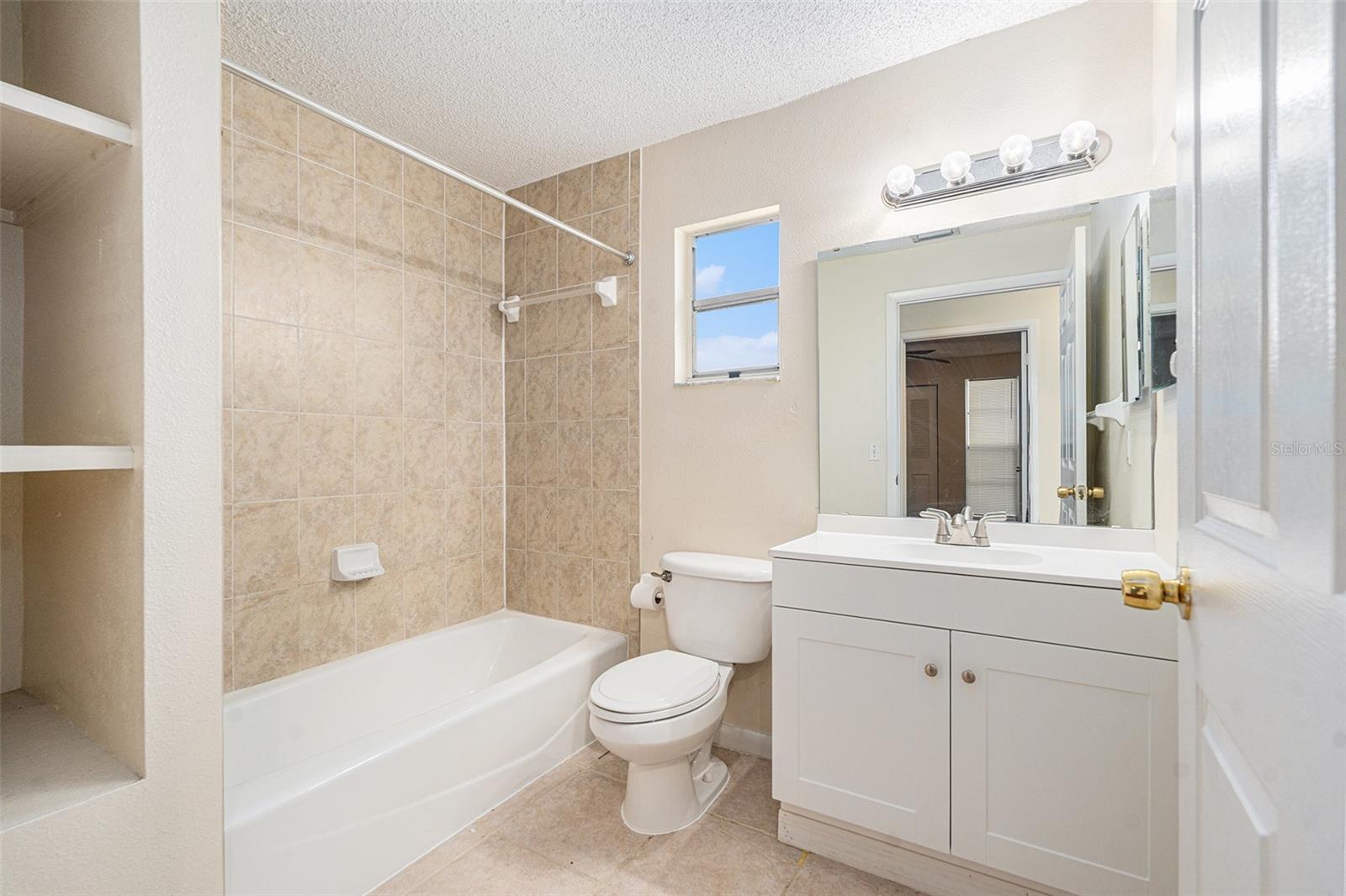 Image 13 of 15 For 7527 Atherton Avenue