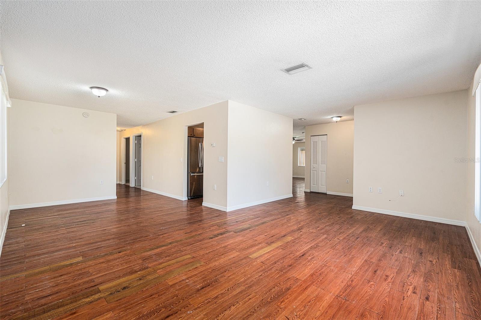 Image 3 of 15 For 7527 Atherton Avenue