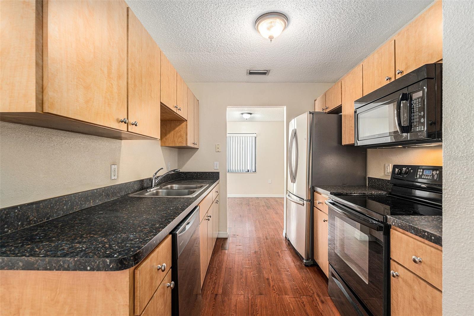 Image 7 of 15 For 7527 Atherton Avenue
