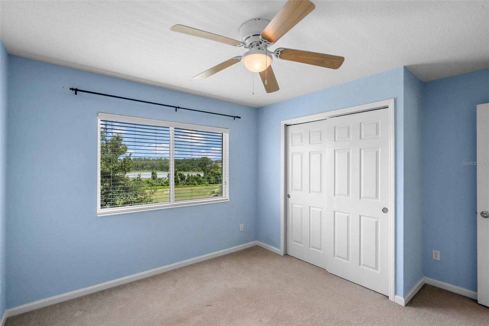 Image 42 of 77 For 594 Hernando Place