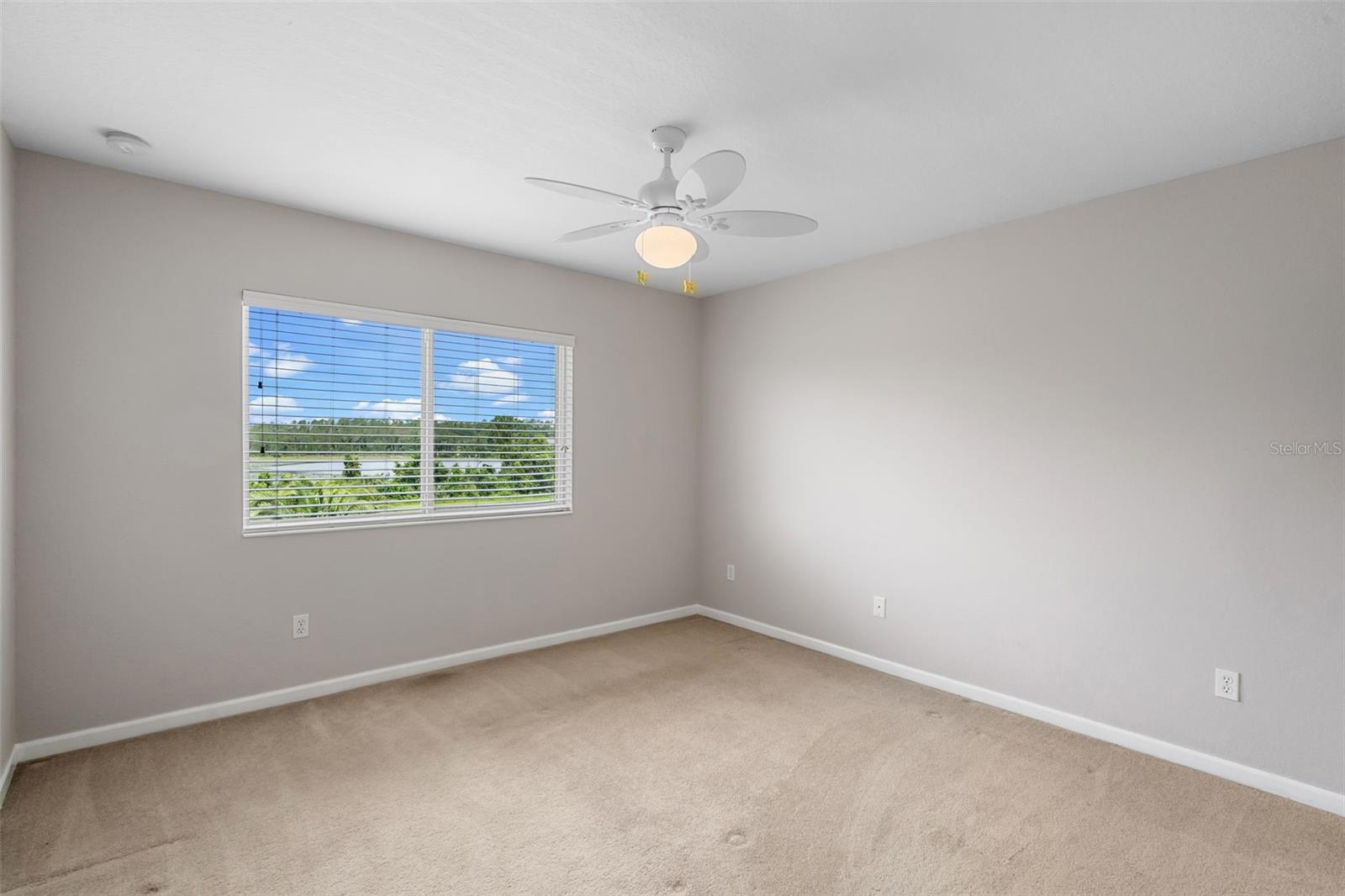 Image 45 of 77 For 594 Hernando Place