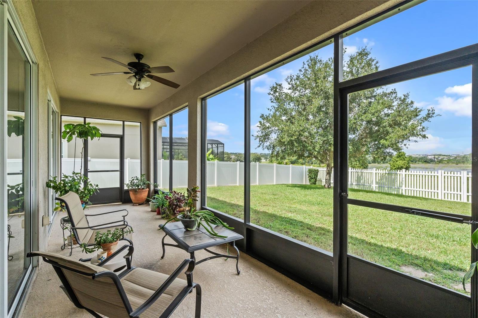Image 49 of 77 For 594 Hernando Place