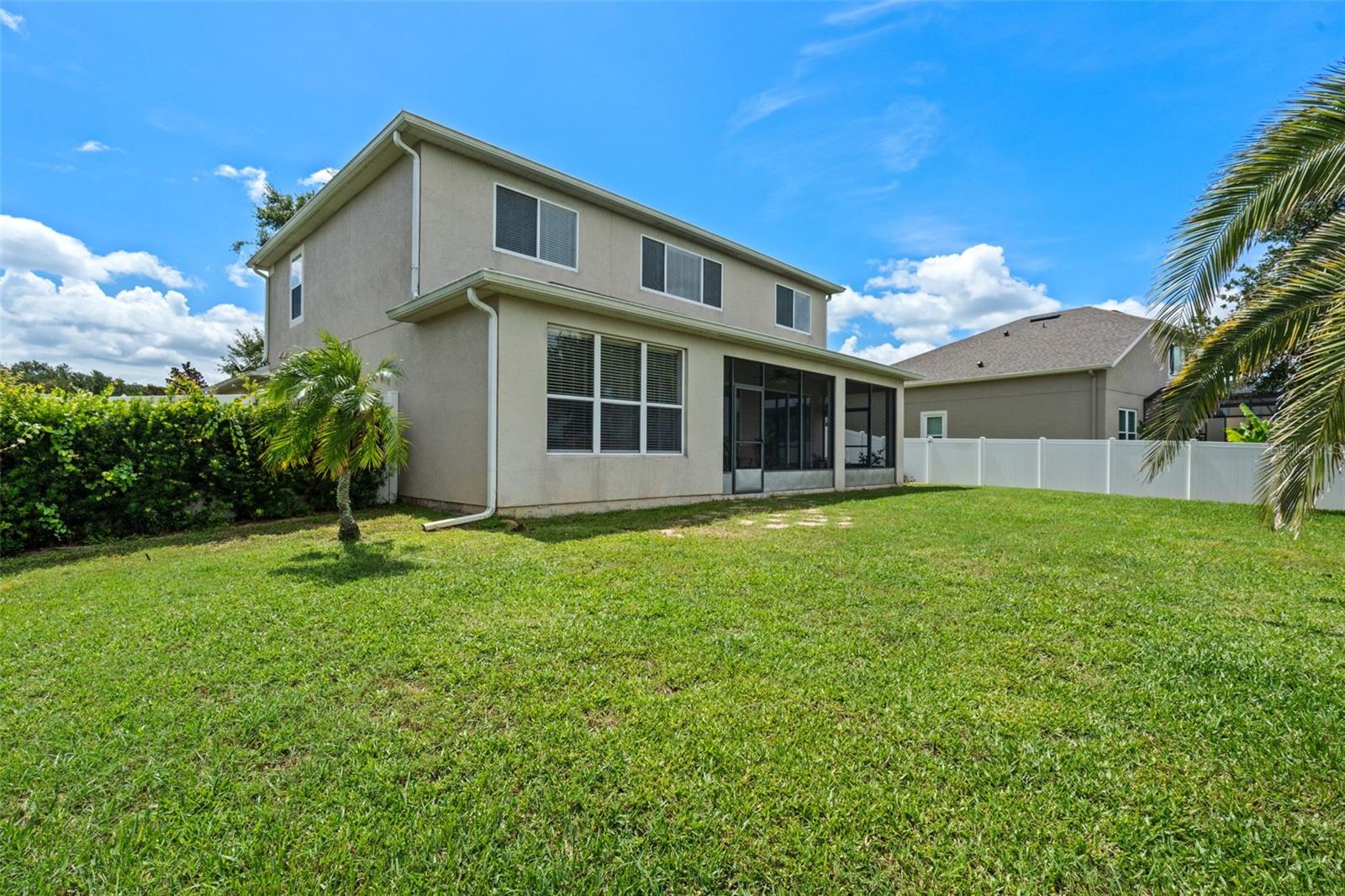 Image 56 of 77 For 594 Hernando Place