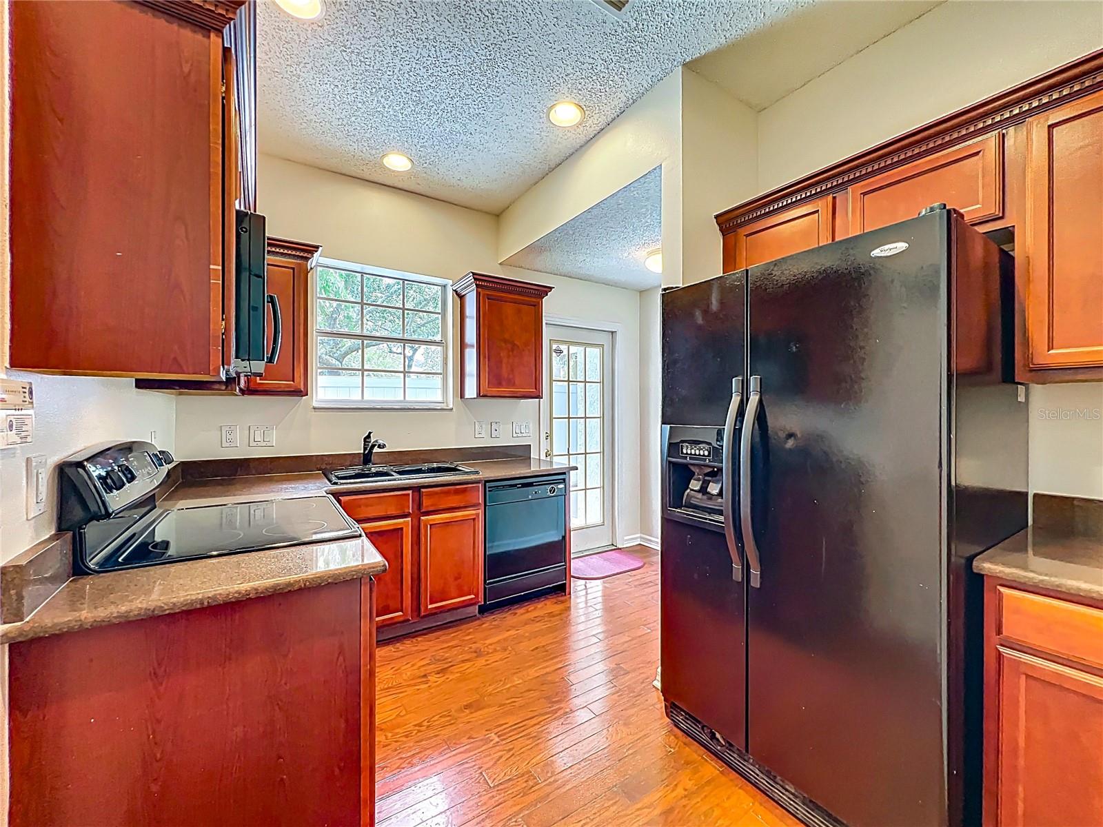 Image 12 of 31 For 3500 Peppervine Drive