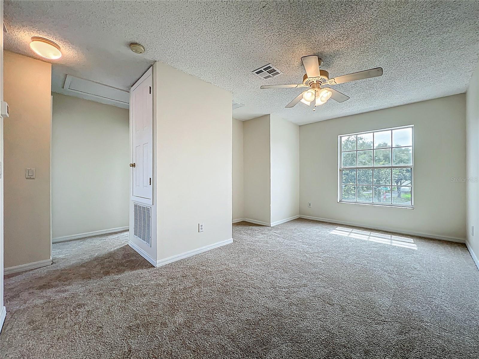 Image 18 of 31 For 3500 Peppervine Drive