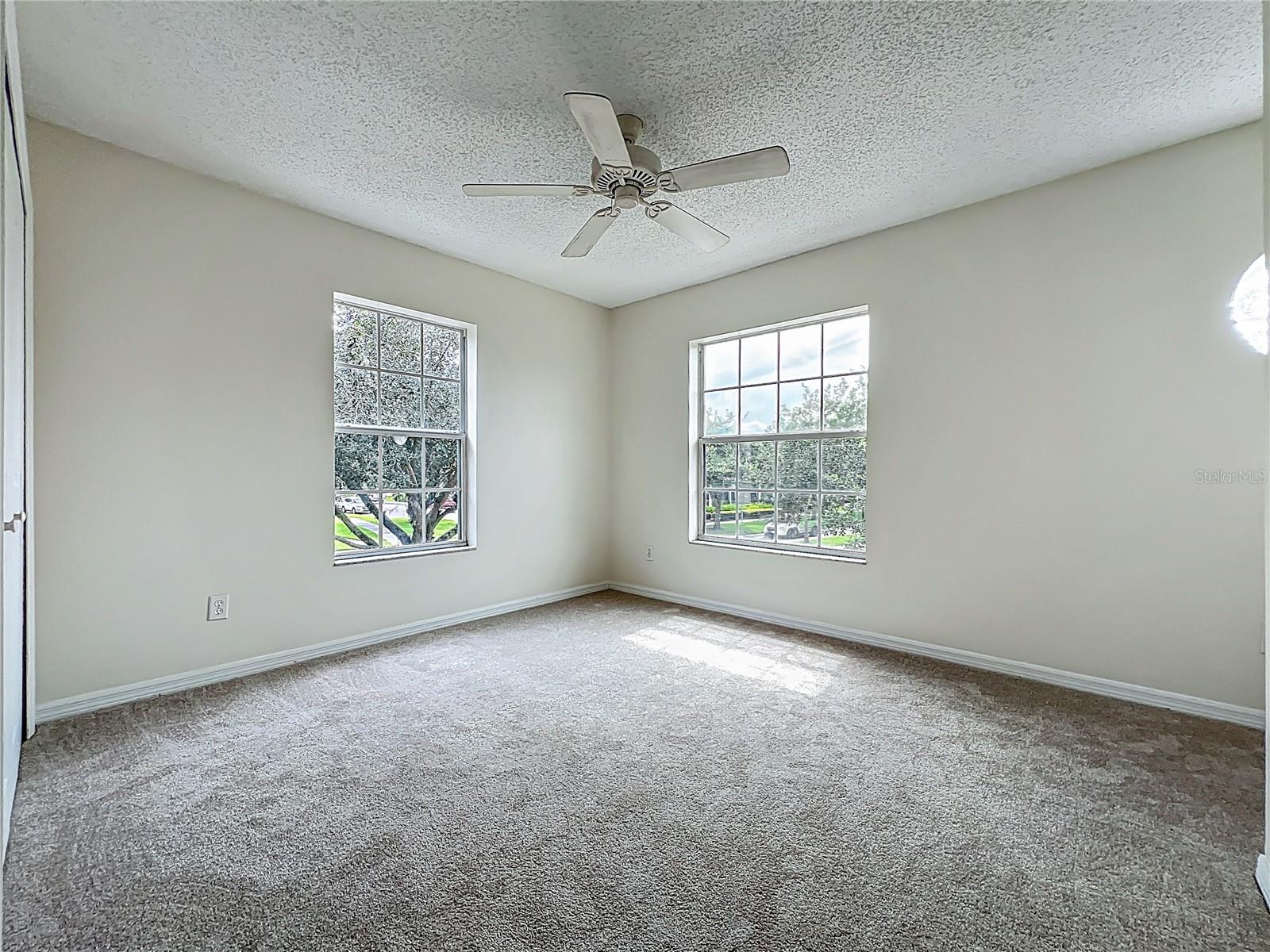 Image 21 of 31 For 3500 Peppervine Drive