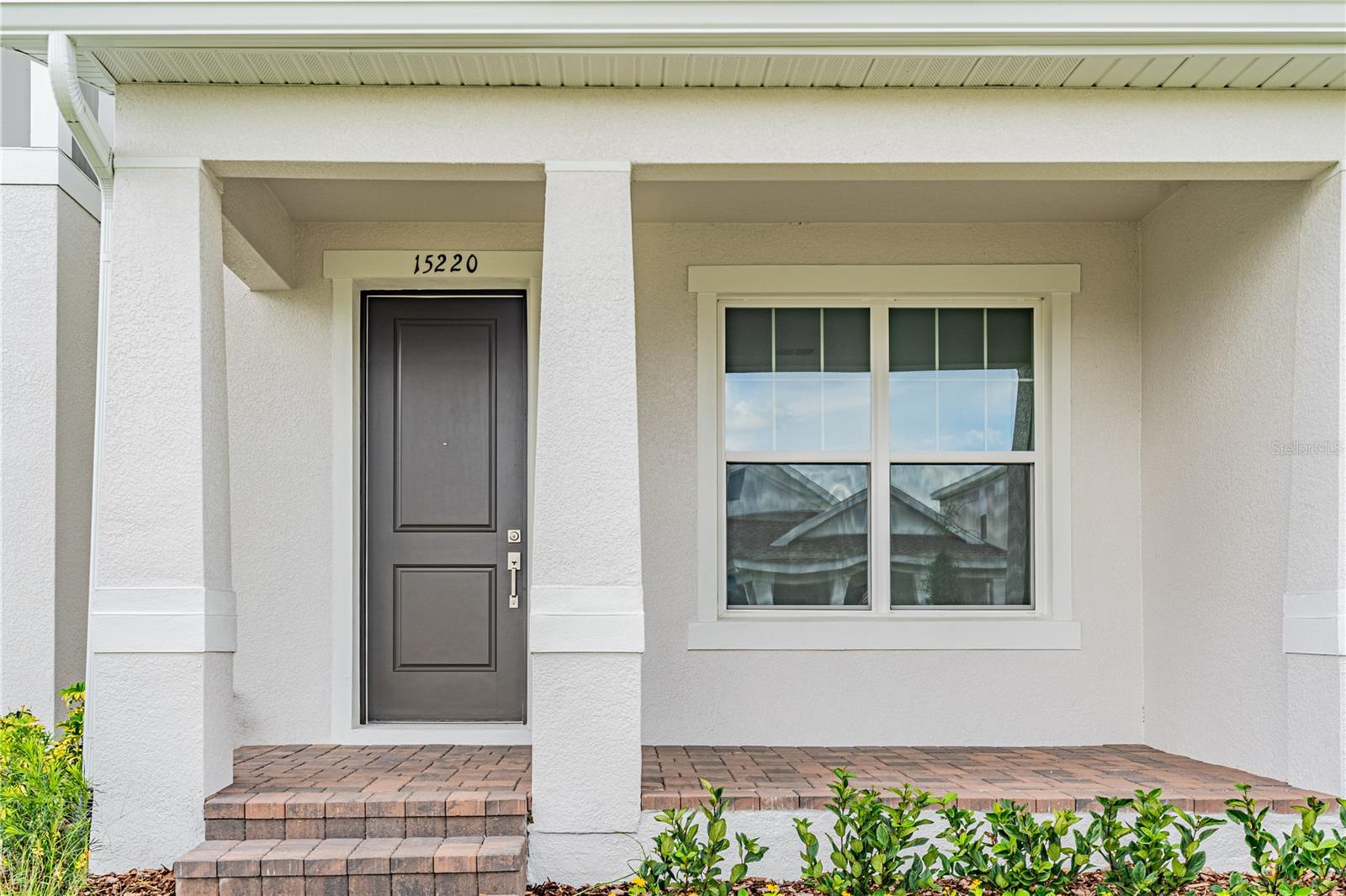 Image 3 of 28 For 15220 Blue Peacock Lane