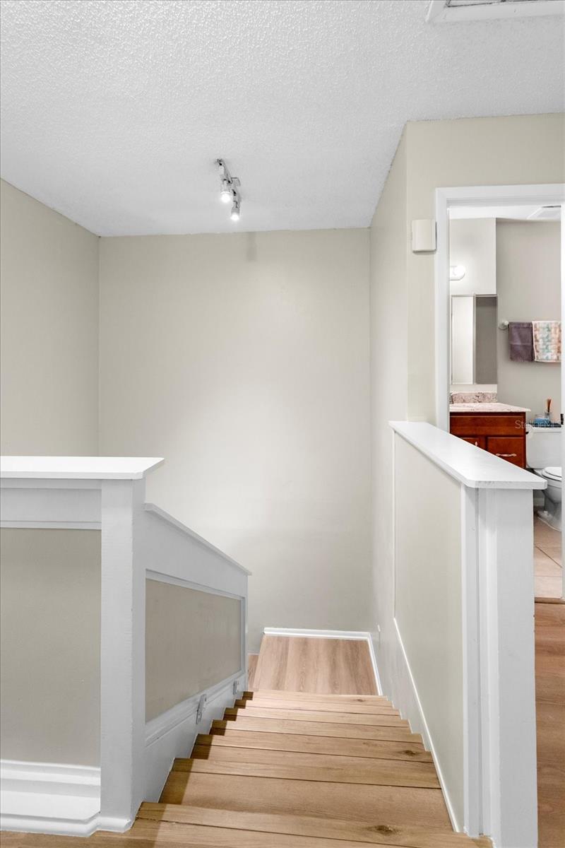 Image 13 of 32 For 4600 Lighthouse Circle 81