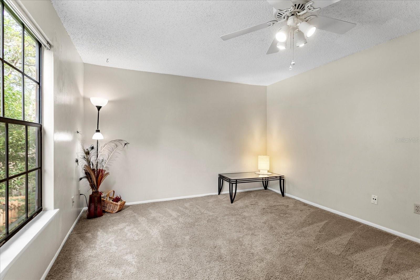 Image 17 of 32 For 4600 Lighthouse Circle 81