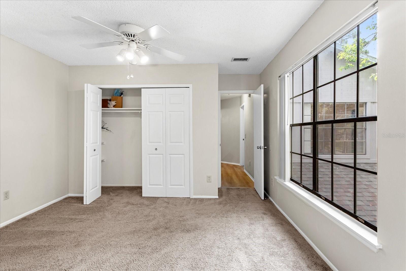 Image 18 of 32 For 4600 Lighthouse Circle 81