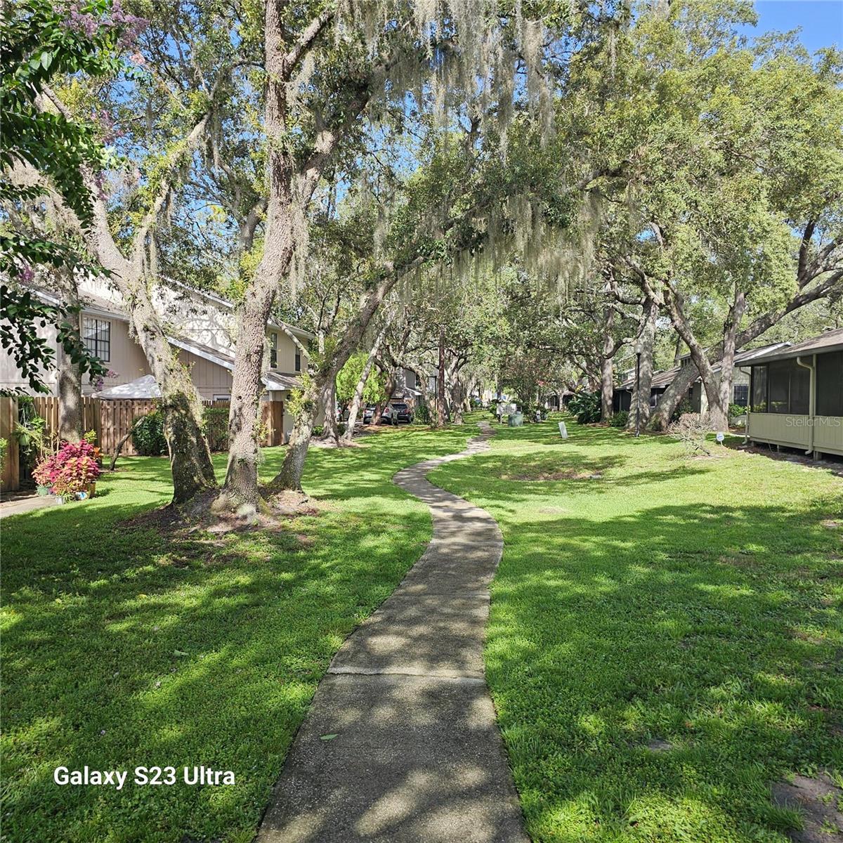 Image 24 of 32 For 4600 Lighthouse Circle 81