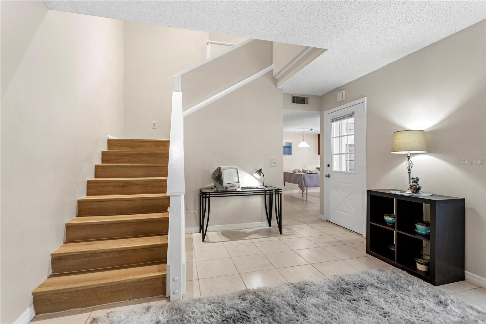 Image 7 of 32 For 4600 Lighthouse Circle 81