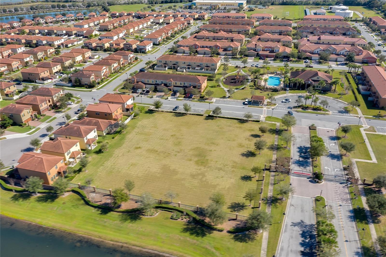 Image 2 of 41 For 2122 Bent Grass Avenue