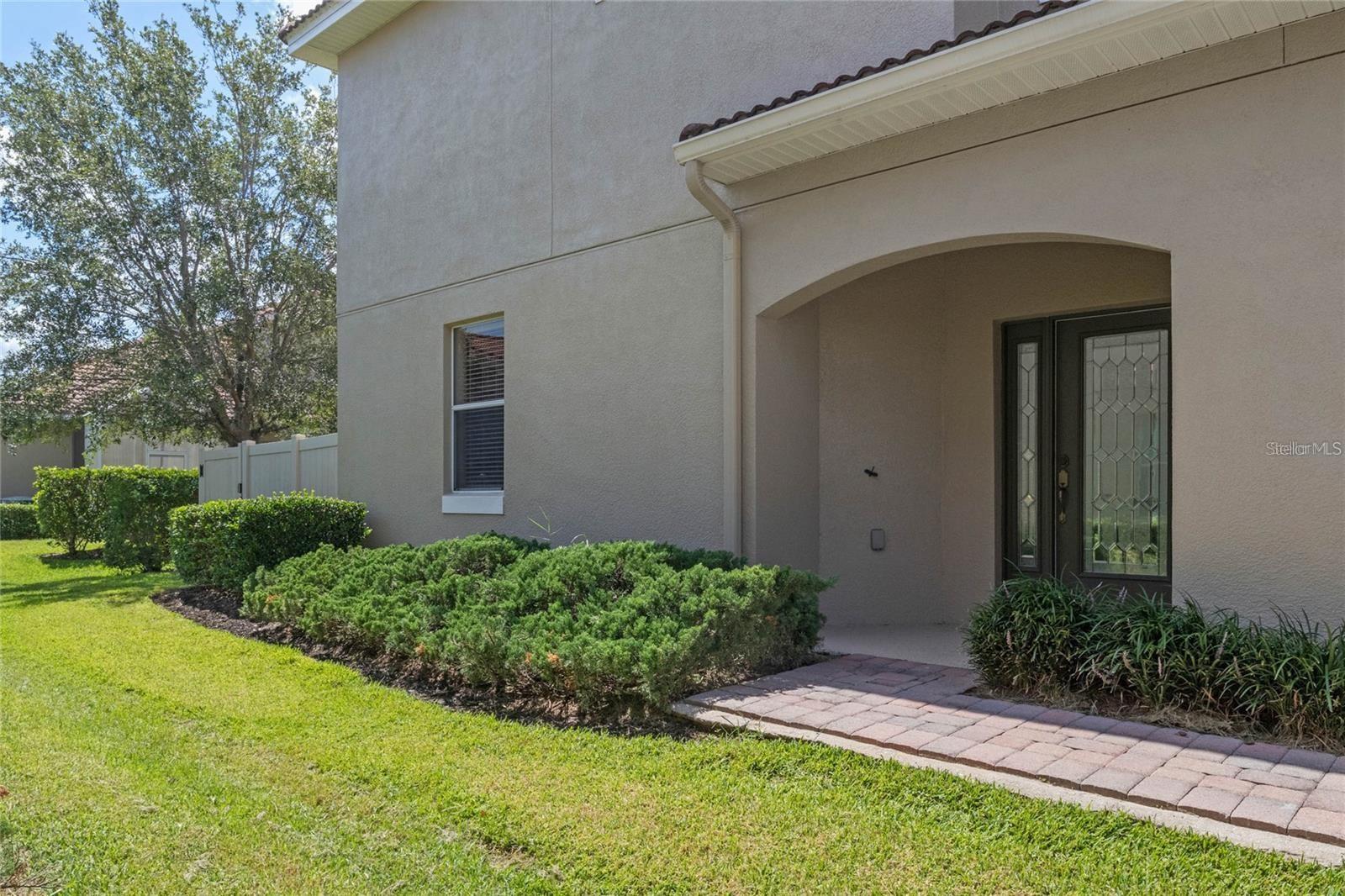 Image 7 of 41 For 2122 Bent Grass Avenue
