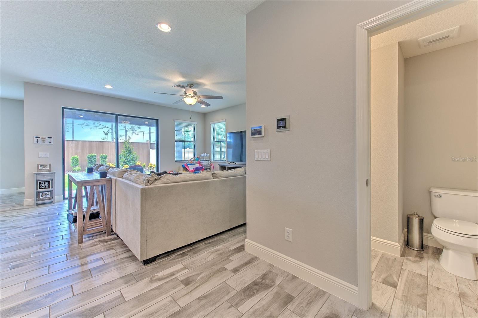 Image 19 of 69 For 12990 Burns Drive