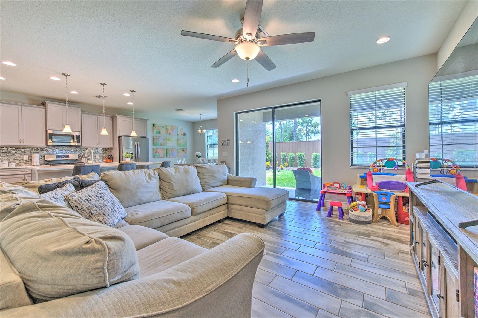 Image 25 of 69 For 12990 Burns Drive