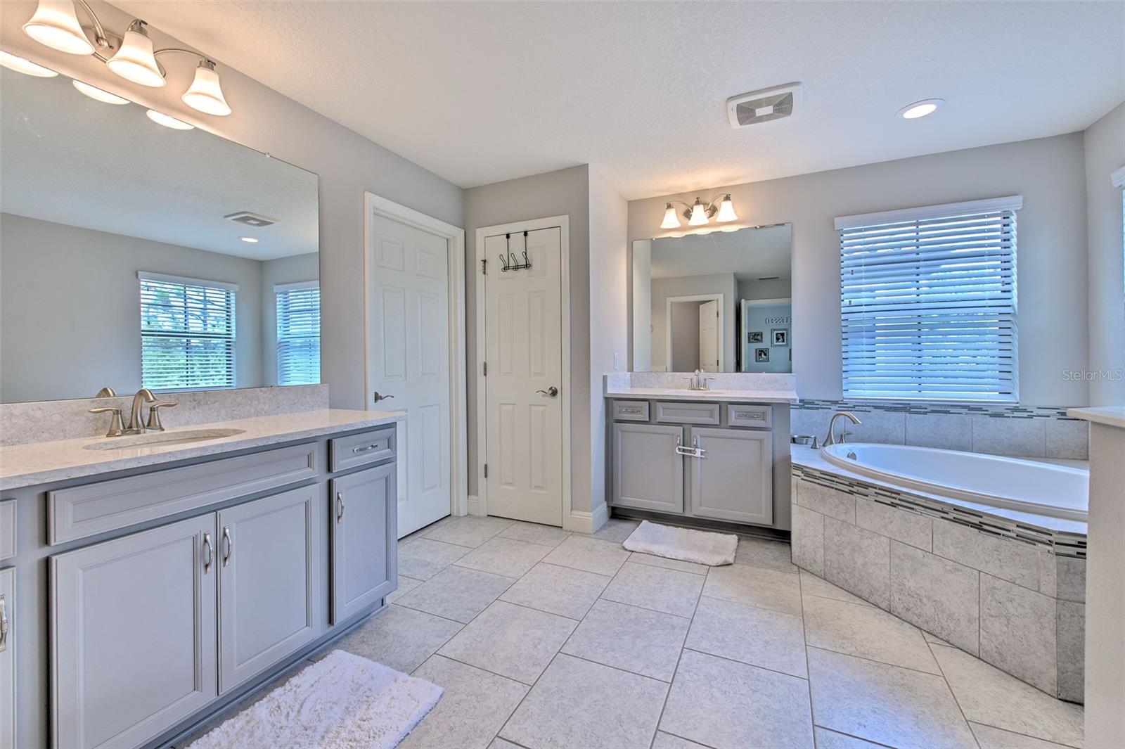 Image 39 of 69 For 12990 Burns Drive