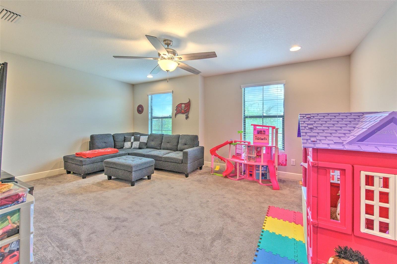 Image 46 of 69 For 12990 Burns Drive