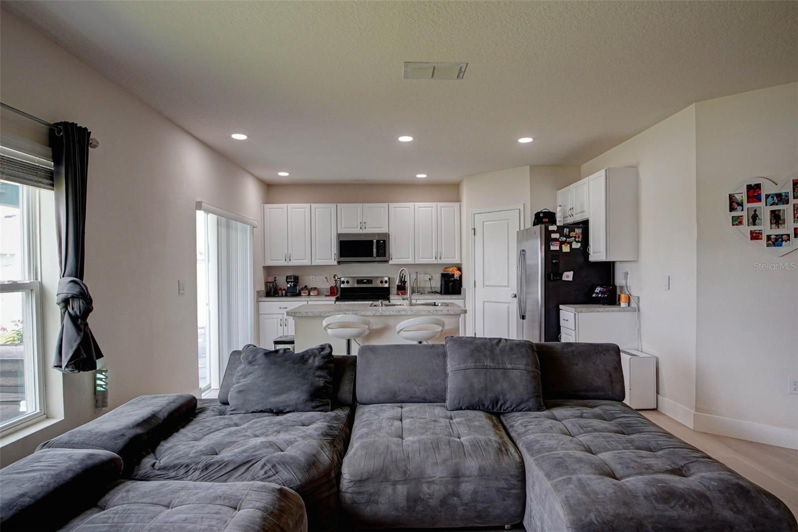 Image 6 of 37 For 424 Quarry Rock Circle