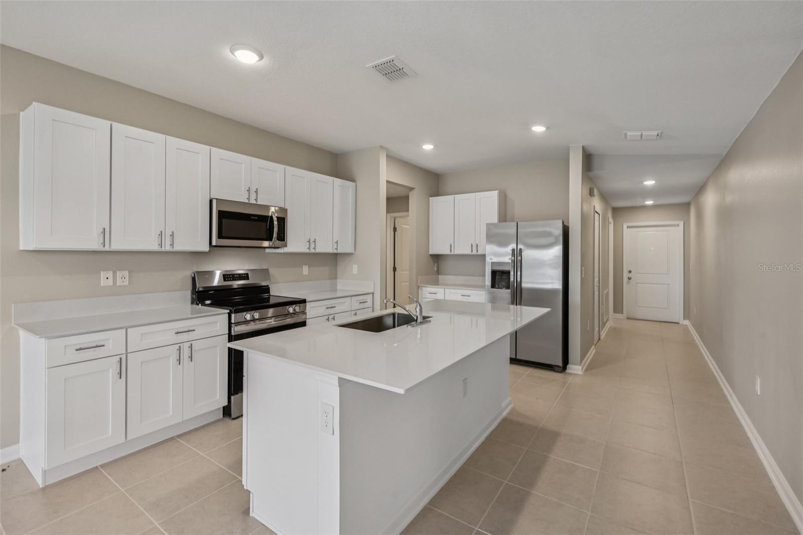Image 3 of 22 For 1172 Belle Isle Lane