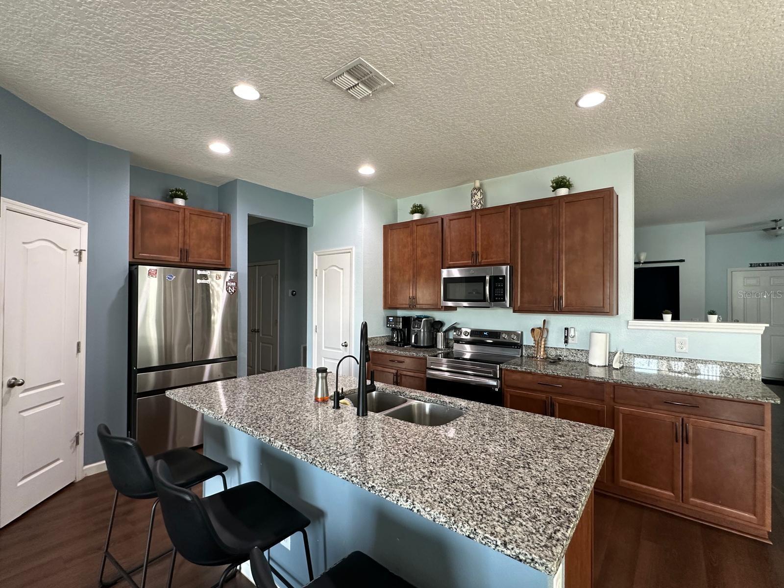 Image 10 of 26 For 3222 Stratton Circle