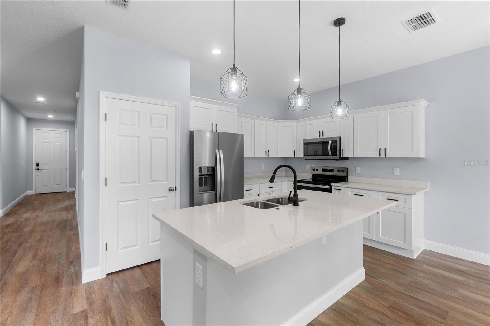 Image 11 of 42 For 1765 9th Avenue