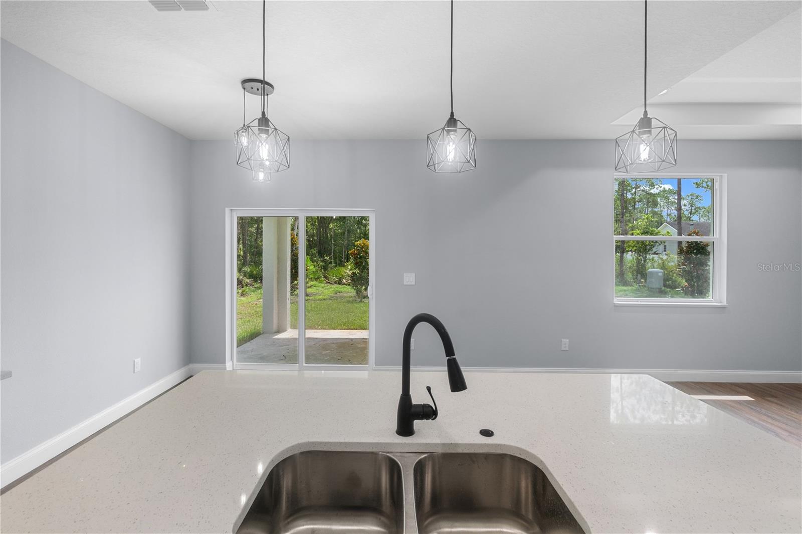 Image 9 of 42 For 1765 9th Avenue