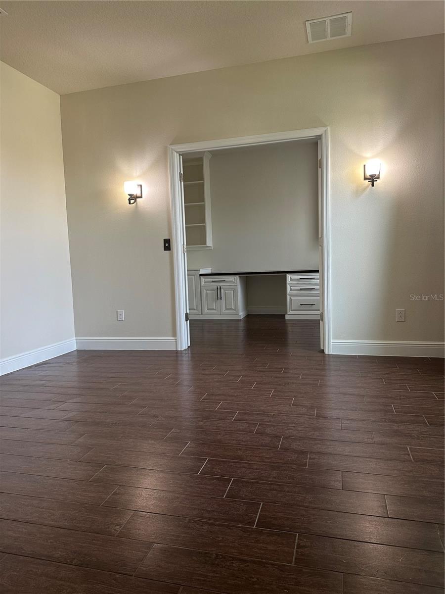 Image 10 of 31 For 2300 Kelbrook Court