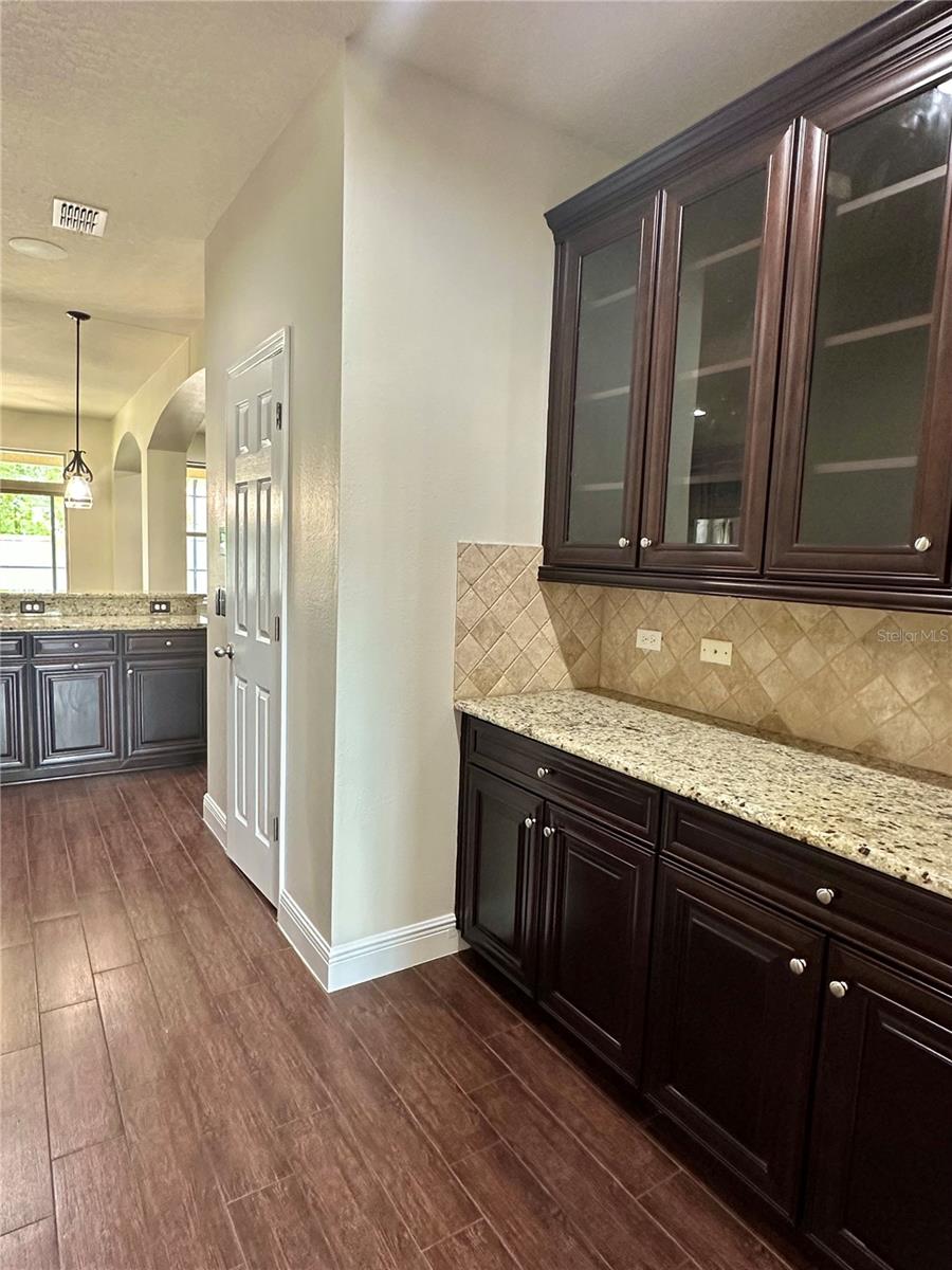 Image 12 of 31 For 2300 Kelbrook Court