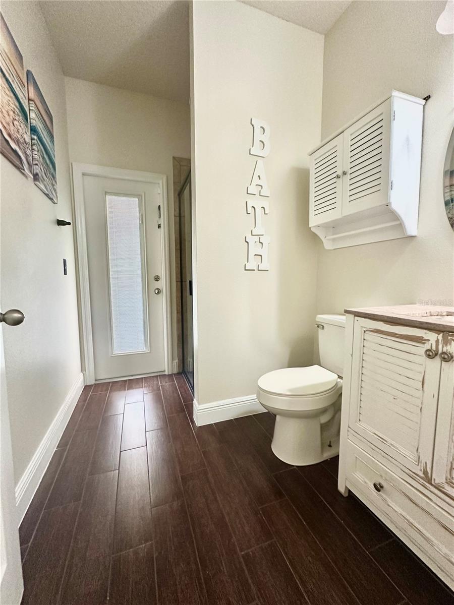 Image 16 of 31 For 2300 Kelbrook Court