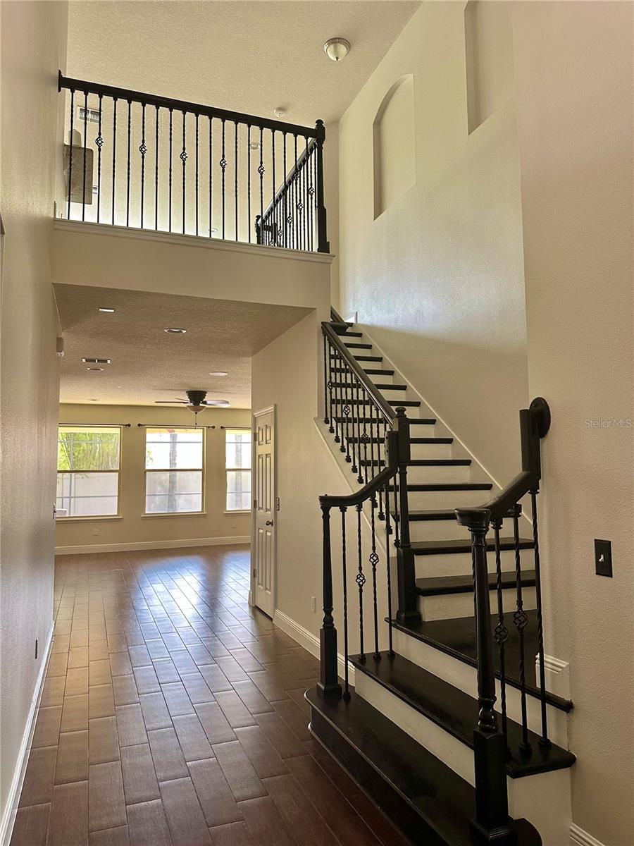Image 6 of 31 For 2300 Kelbrook Court
