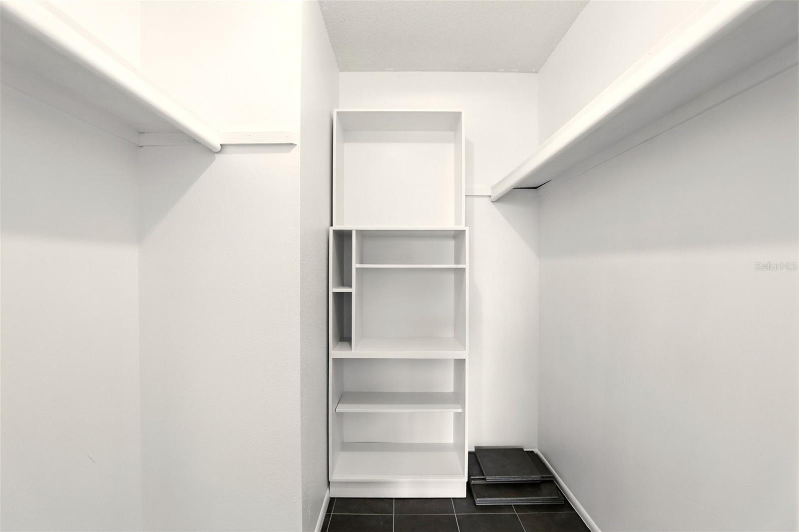 Image 21 of 28 For 207 Esplanade Way 101