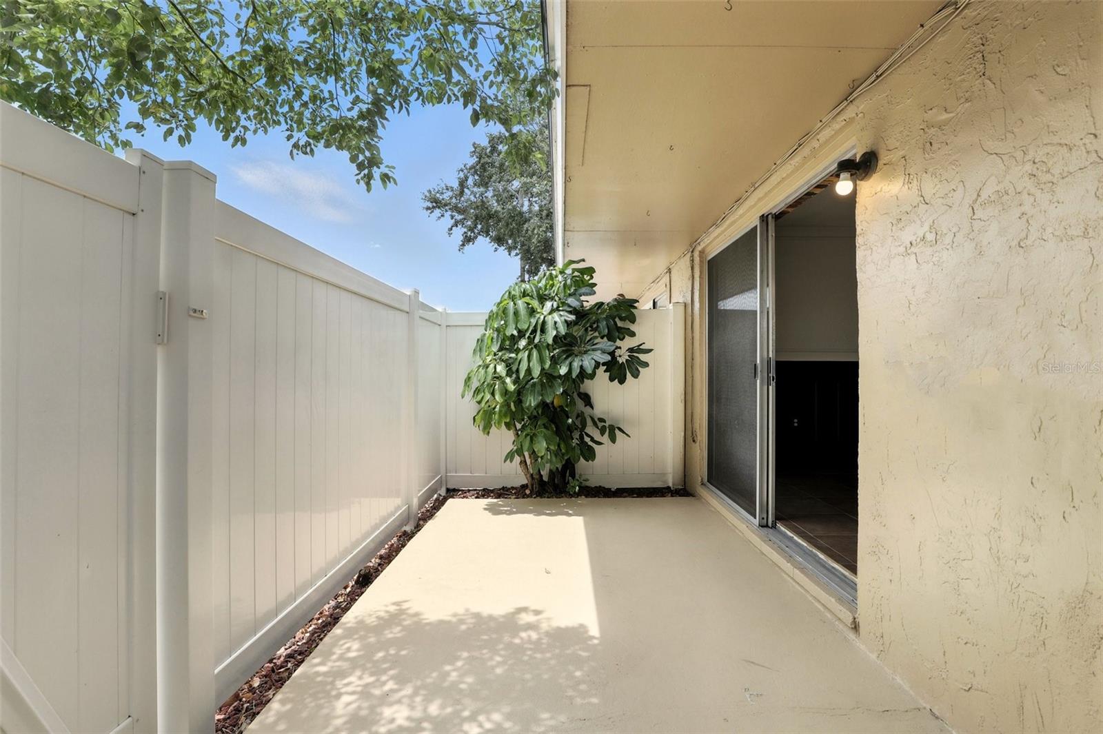 Image 23 of 28 For 207 Esplanade Way 101