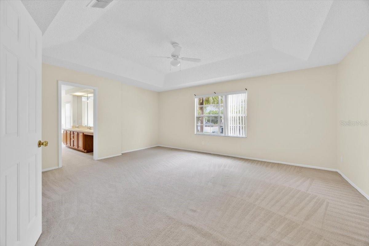 Image 18 of 31 For 14425 Huntingfield Drive