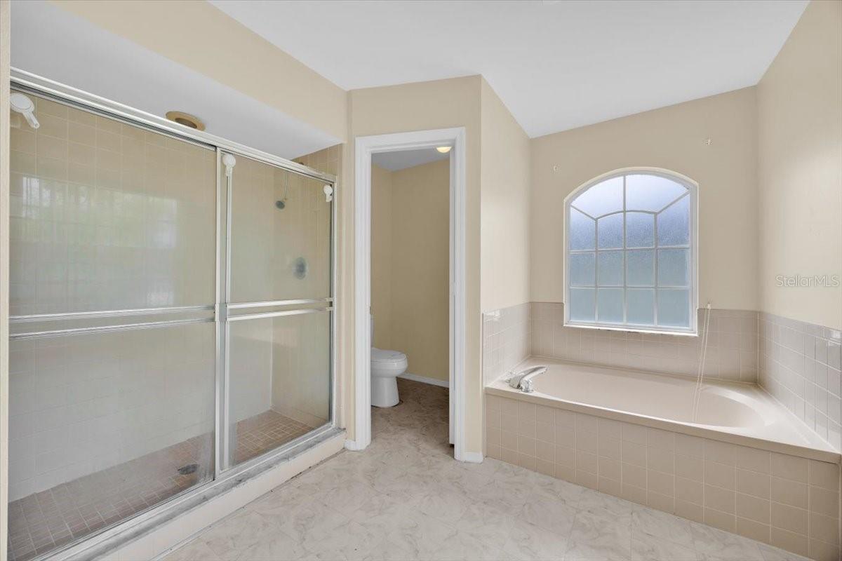 Image 20 of 31 For 14425 Huntingfield Drive