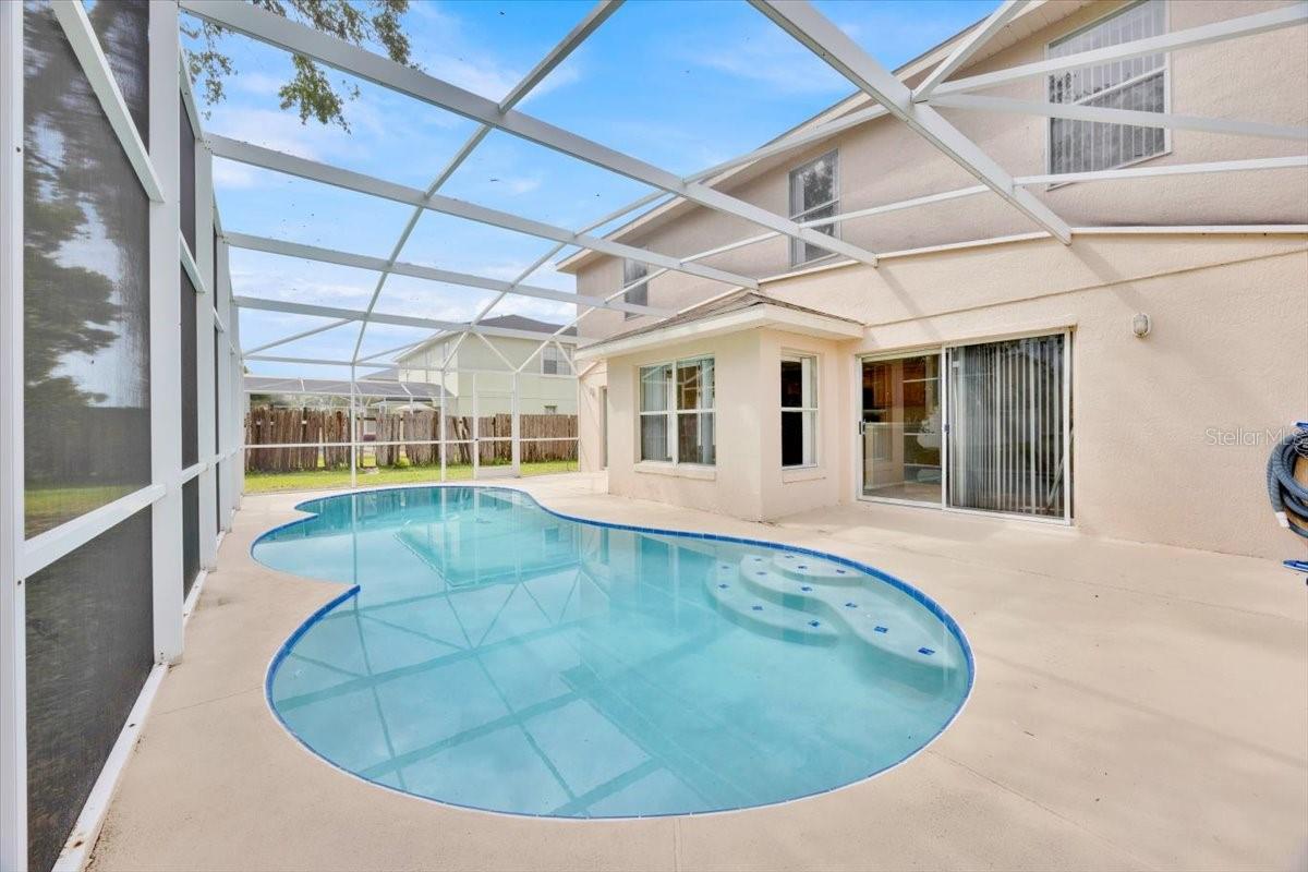 Image 28 of 31 For 14425 Huntingfield Drive