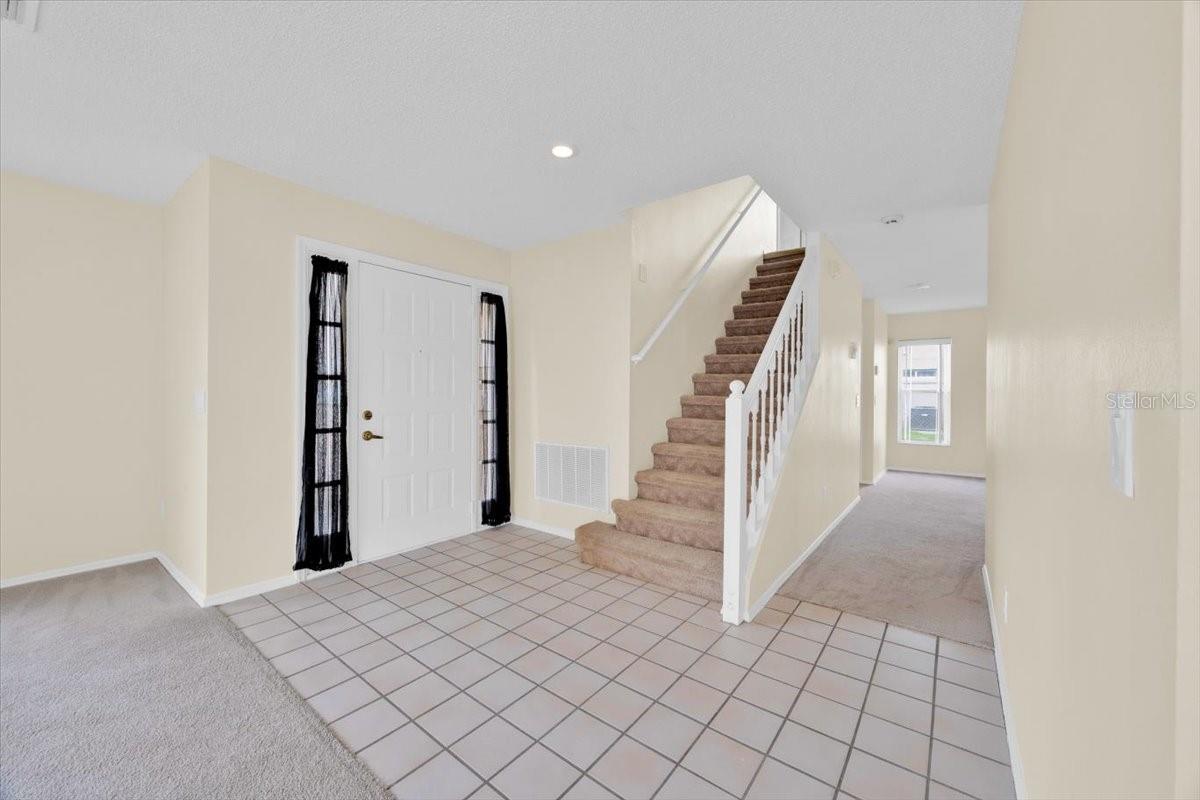 Image 6 of 31 For 14425 Huntingfield Drive