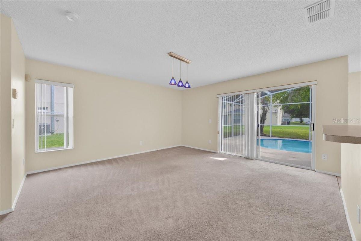 Image 9 of 31 For 14425 Huntingfield Drive