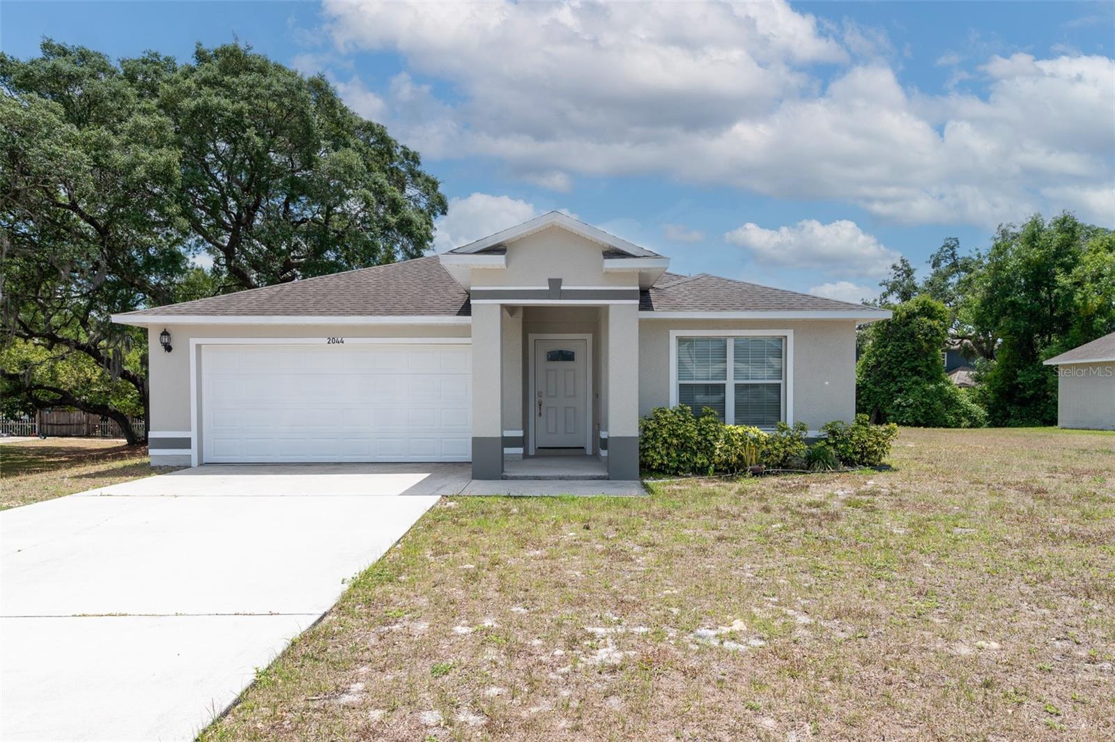 Image 2 of 27 For 2044 Hillview Circle