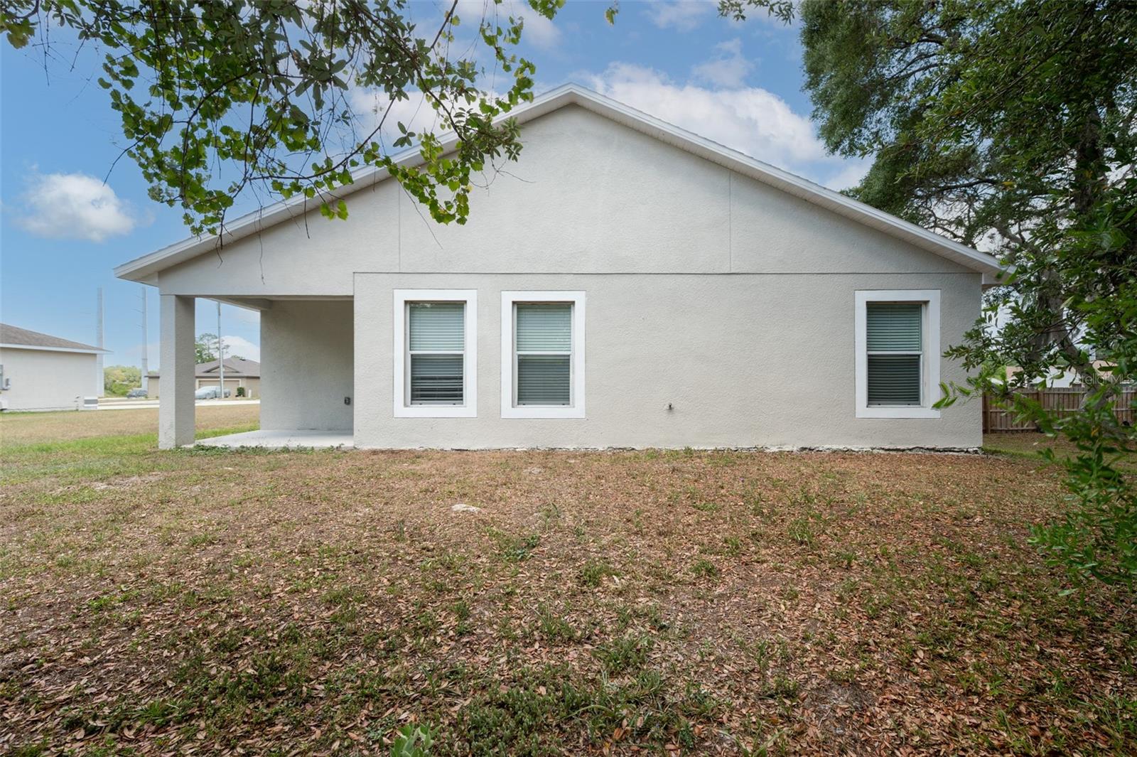 Image 26 of 27 For 2044 Hillview Circle