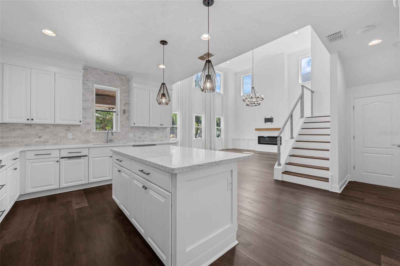 Image 12 of 37 For 9378 Bradleigh Drive