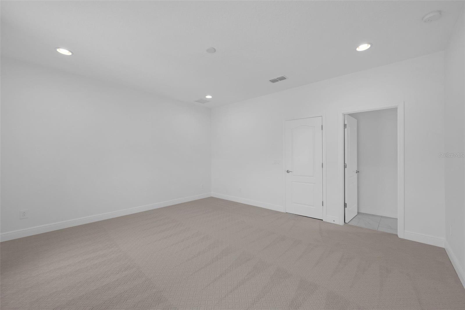 Image 23 of 37 For 9378 Bradleigh Drive