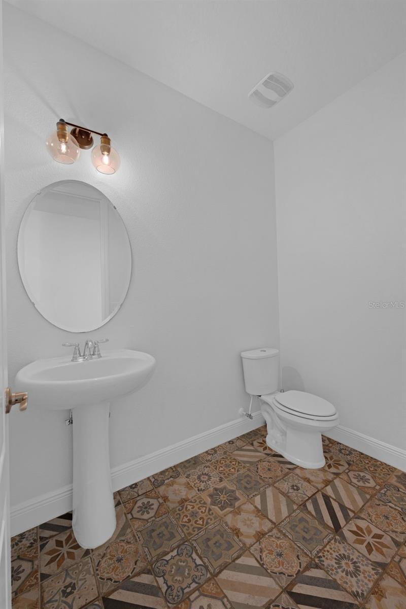 Image 29 of 37 For 9378 Bradleigh Drive