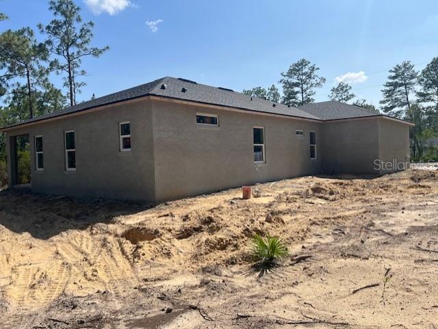 Listing photo id 6 for 8717 Farrington Drive