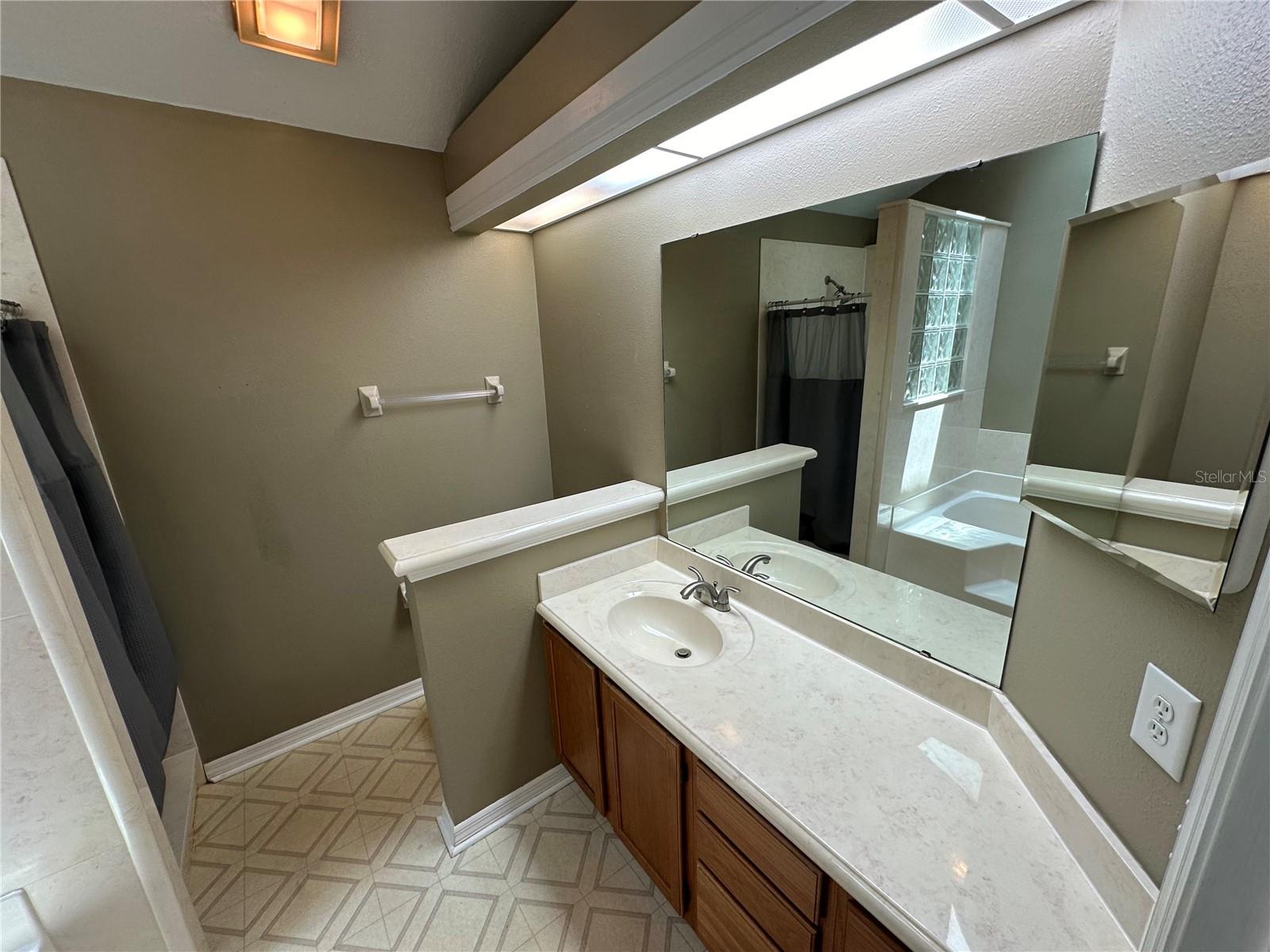 Image 15 of 24 For 3837 Holston Way